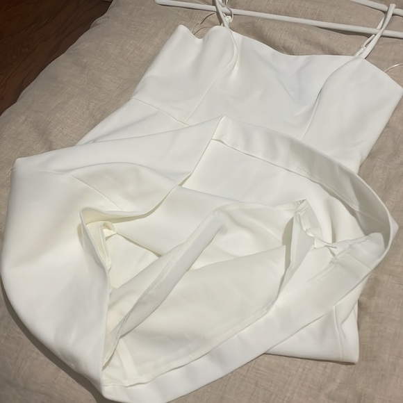 French Connection Whisper Dress in Summer White - Picture 5 of 7